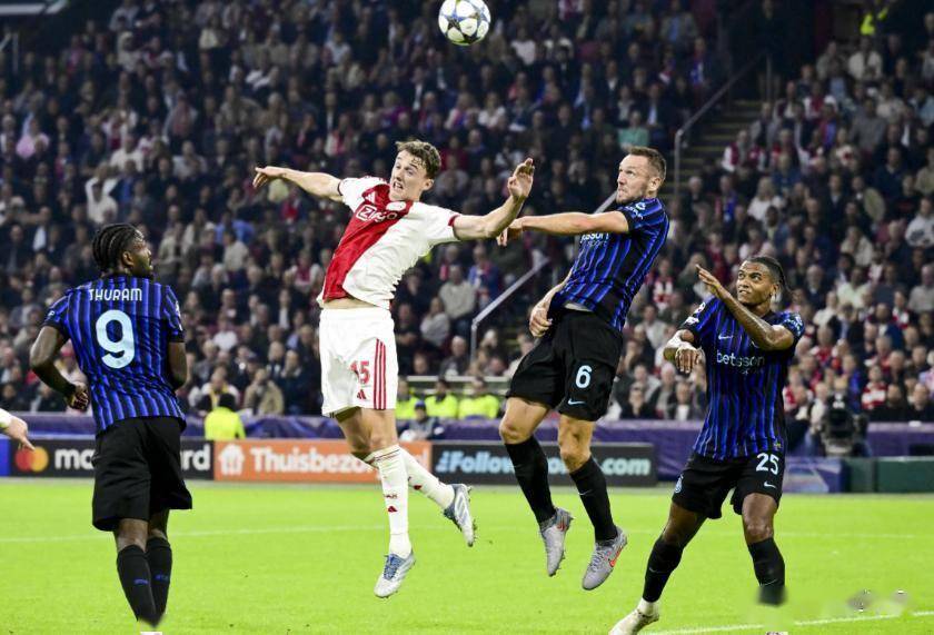 瓦伦西亚2015主教练下课