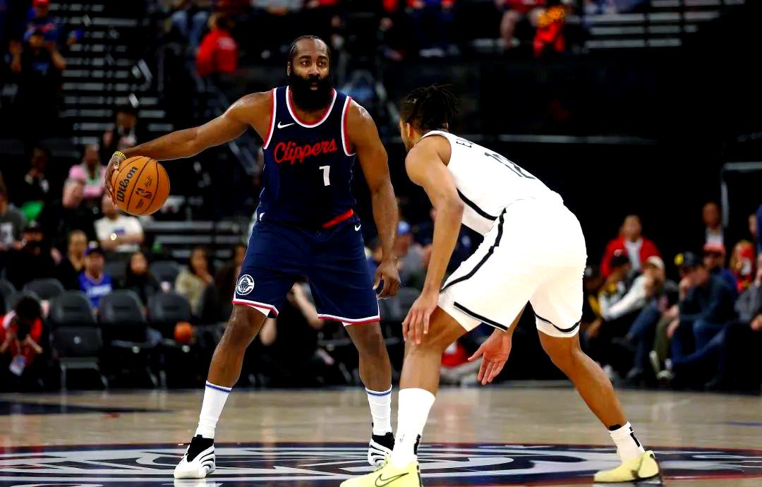 瓦伦西亚2015主教练下课